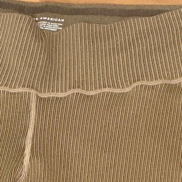 Good American Brown Camel Seamless Compression UV Protection Leggings NWOT - Picture 7 of 8